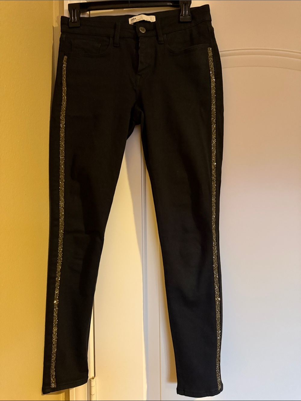 Zara Black Skinny Pants with Gold Glitter Side Stripes Size 4